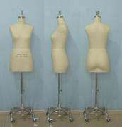 WOMAN UPPER HALF BODY dress form